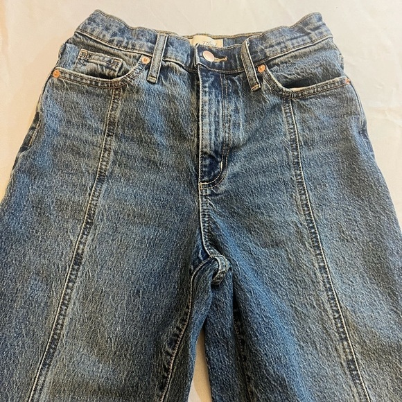 UNIVERSAL THREAD Women’s Vintage Straight Jeans, Size 0/25R - Picture 3 of 7